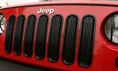 Insertie Aluminiu NEAGRA pt. grila fata pt. 07-18 Jeep Wrangler & Unlimited JK - Rugged Ridge -