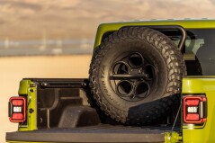 Suport Vertical Roata Rezerva AEV Bena pt. 2019+ Jeep Gladiator JT