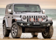 Bara fata ARB Stealthbar pentru Wrangler JL si Gladiator JT, compatibil cu senzori parcare frontali